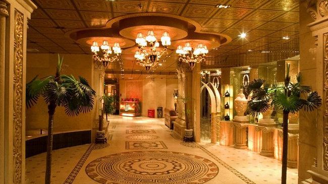 Golden Dragon Hotel คุนหมิง ภายนอก รูปภาพ